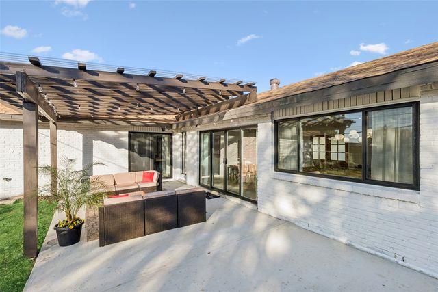 12303 Cedar Bend Drive, Dallas, TX 75244