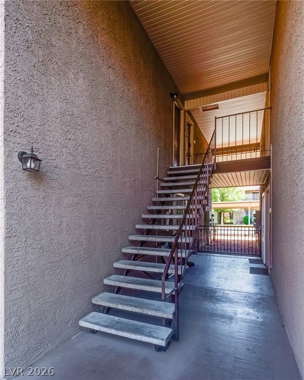 5061 River Glen Drive 88, Las Vegas, NV 89103 — exterior