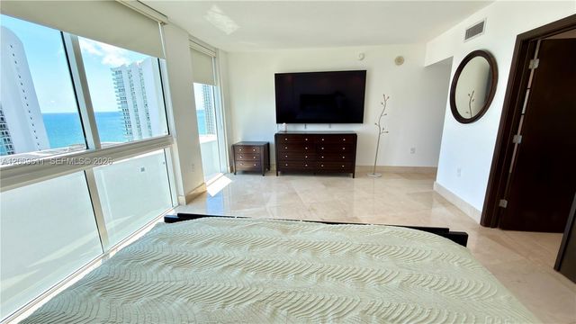 150 Sunny Isles Boulevard 1-UPH1, Sunny Isles Beach, FL 33160