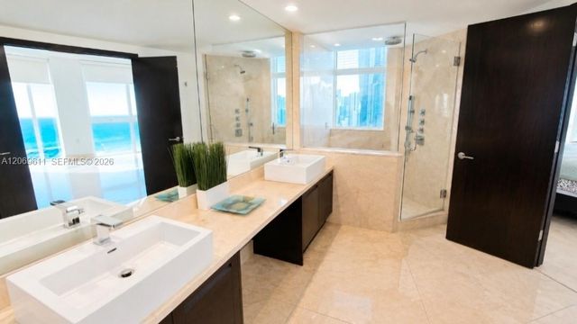 150 Sunny Isles Boulevard 1-UPH1, Sunny Isles Beach, FL 33160