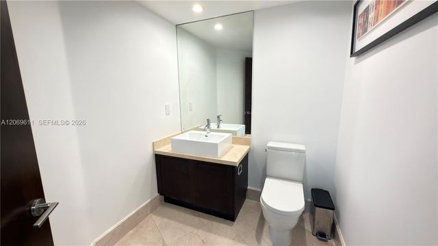 150 Sunny Isles Boulevard 1-UPH1, Sunny Isles Beach, FL 33160
