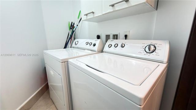 150 Sunny Isles Boulevard 1-UPH1, Sunny Isles Beach, FL 33160