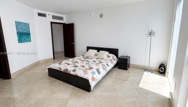 150 Sunny Isles Boulevard 1-UPH1, Sunny Isles Beach, FL 33160