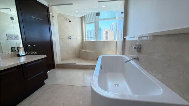 150 Sunny Isles Boulevard 1-UPH1, Sunny Isles Beach, FL 33160