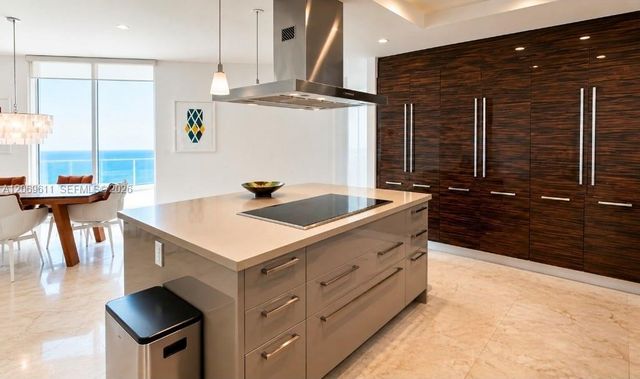 150 Sunny Isles Boulevard 1-UPH1, Sunny Isles Beach, FL 33160