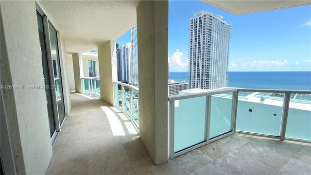 150 Sunny Isles Boulevard 1-UPH1, Sunny Isles Beach, FL 33160