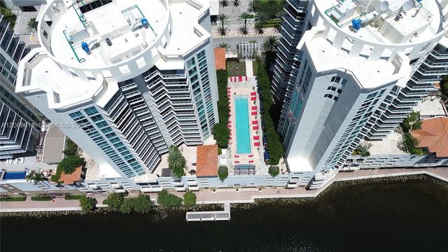 150 Sunny Isles Boulevard 1-UPH1, Sunny Isles Beach, FL 33160