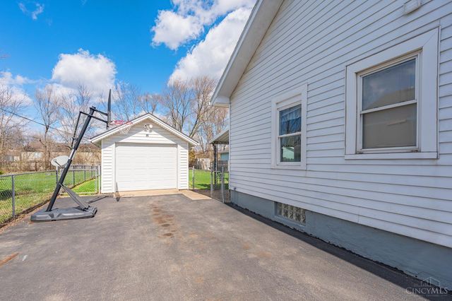 609 Buena Avenue, Middletown, OH 45044