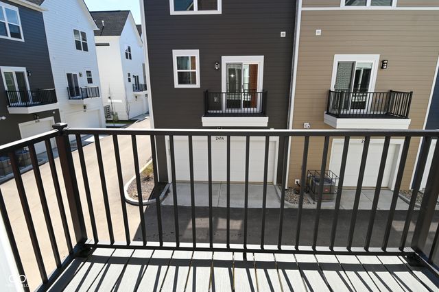 2450 Peoples Drive, Indianapolis, IN 46205