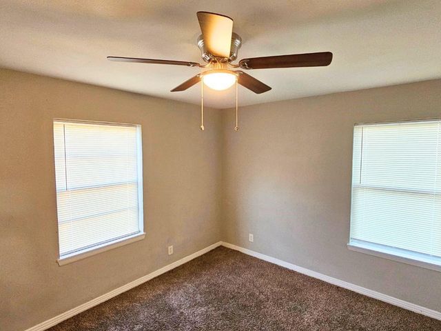8782 Flossie Mae Street, Houston, TX 77029