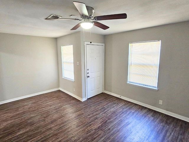 8782 Flossie Mae Street, Houston, TX 77029