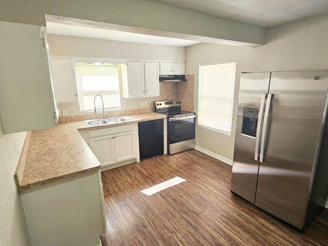 8782 Flossie Mae Street, Houston, TX 77029