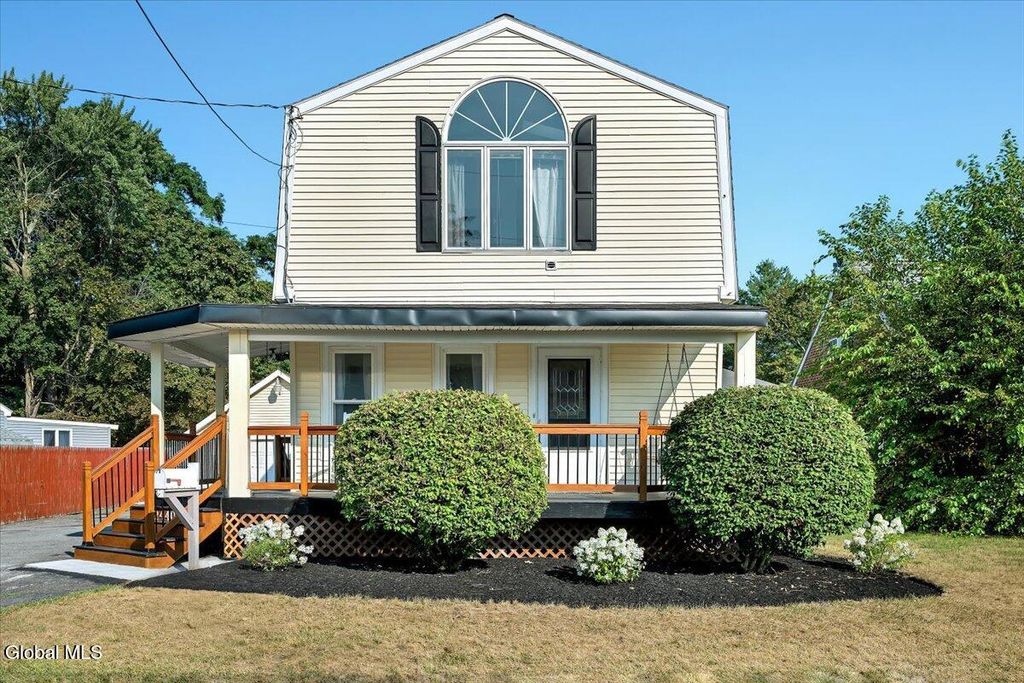 2440 Barton Avenue, Rotterdam, NY 12306