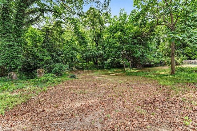 608 Roach Street, Reidsville, NC 27320