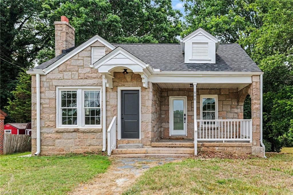 608 Roach Street, Reidsville, NC 27320