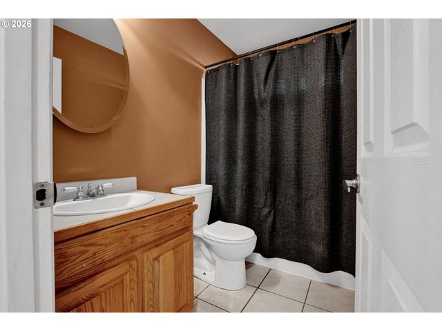 76554 BOBBE Way, Oakridge, OR 97463