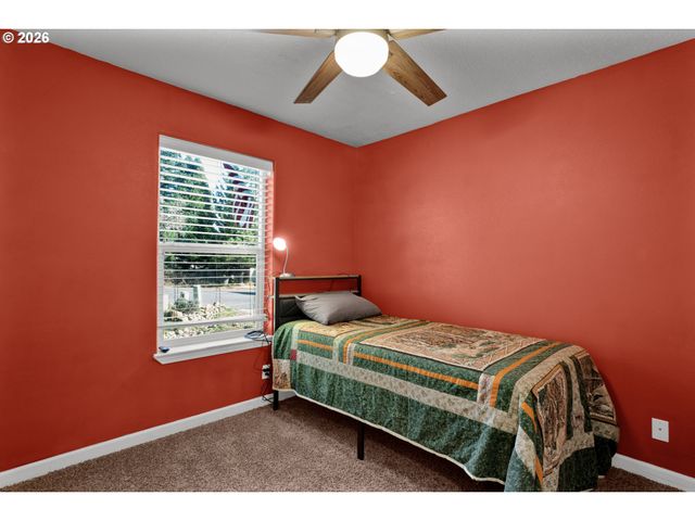 76554 BOBBE Way, Oakridge, OR 97463