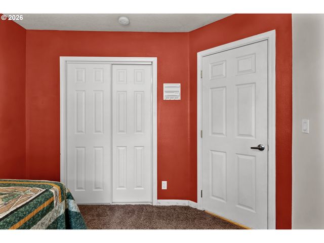 76554 BOBBE Way, Oakridge, OR 97463