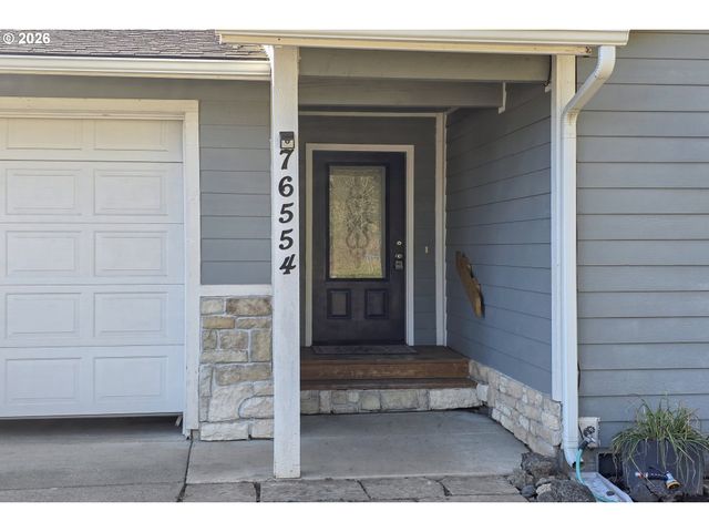 76554 BOBBE Way, Oakridge, OR 97463