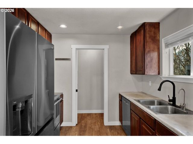 76554 BOBBE Way, Oakridge, OR 97463