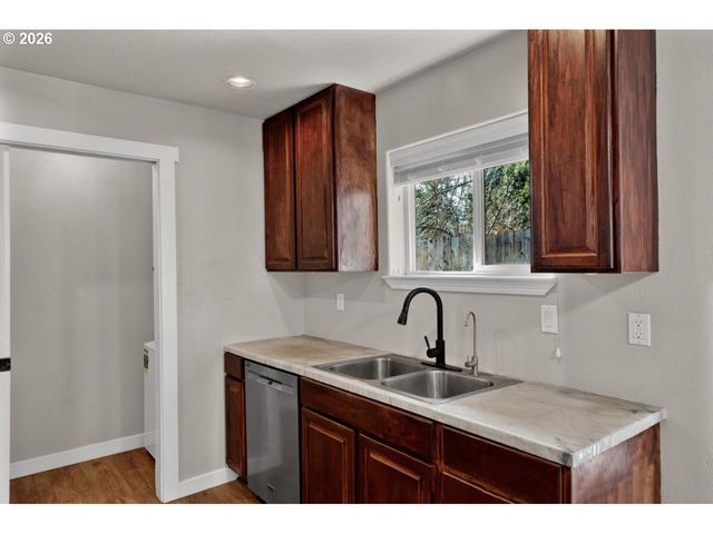 76554 BOBBE Way, Oakridge, OR 97463