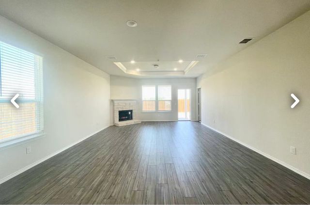 1009 Briarbush Court, Fort Worth, TX 76131
