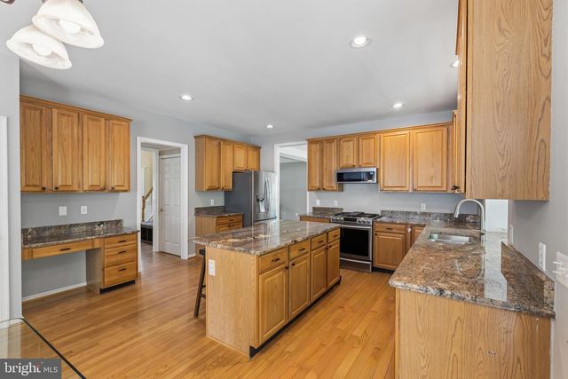 307 WINTERTHUR LN, Newark, DE 19711