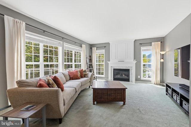 307 WINTERTHUR LN, Newark, DE 19711