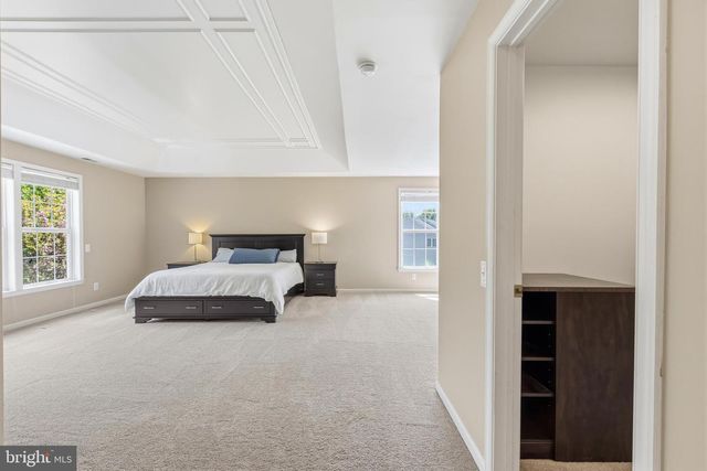 307 WINTERTHUR LN, Newark, DE 19711
