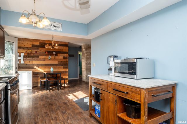 4929 N EVERTS Court, Peoria, IL 61614