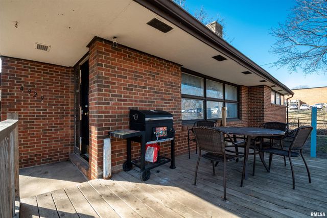 4929 N EVERTS Court, Peoria, IL 61614