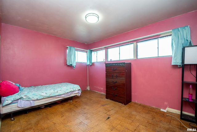 4929 N EVERTS Court, Peoria, IL 61614