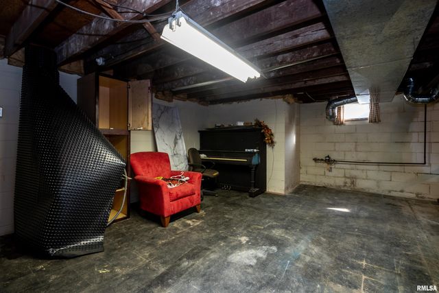 4929 N EVERTS Court, Peoria, IL 61614