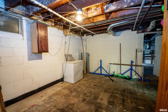 4929 N EVERTS Court, Peoria, IL 61614