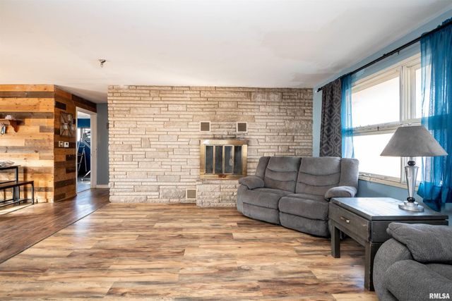 4929 N EVERTS Court, Peoria, IL 61614