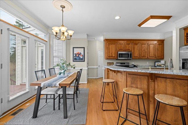 7 Quail CV, Poquoson, VA 23662