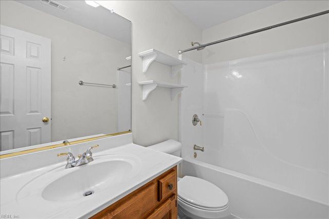 7 Quail CV, Poquoson, VA 23662