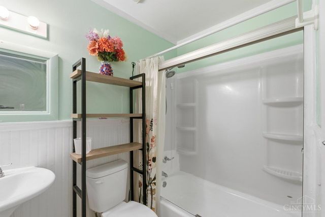 2536 Sudbury Drive, Colerain Twp, OH 45231