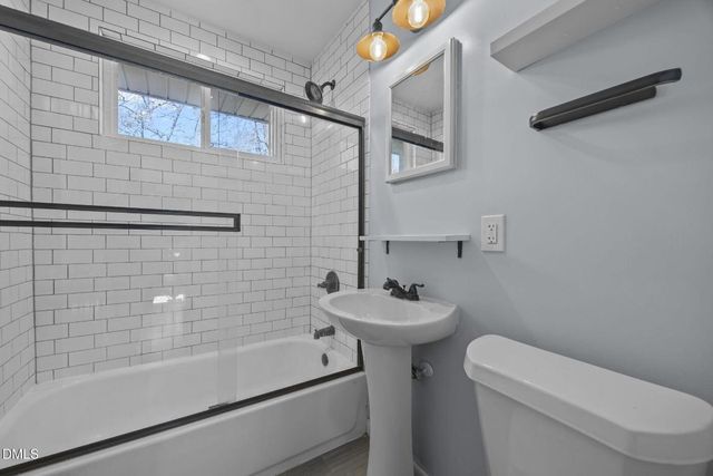 823 Hadley Road, Raleigh, NC 27610