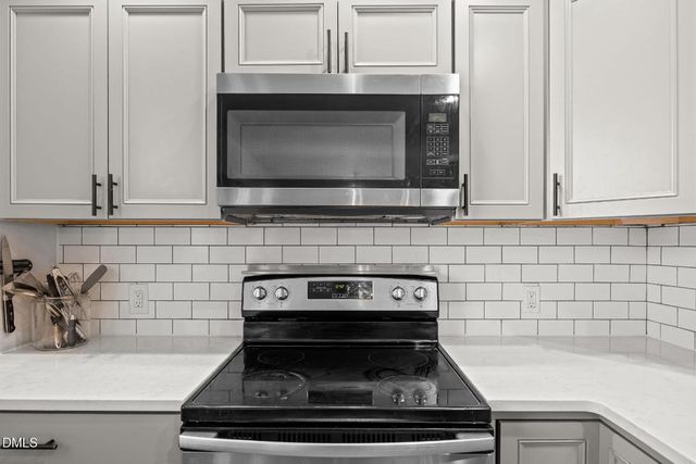 823 Hadley Road, Raleigh, NC 27610