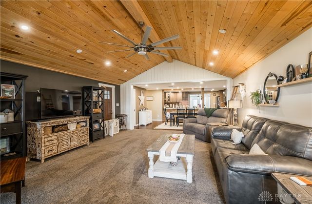 294 New Garden, New Paris, OH 45347
