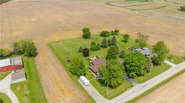 294 New Garden, New Paris, OH 45347