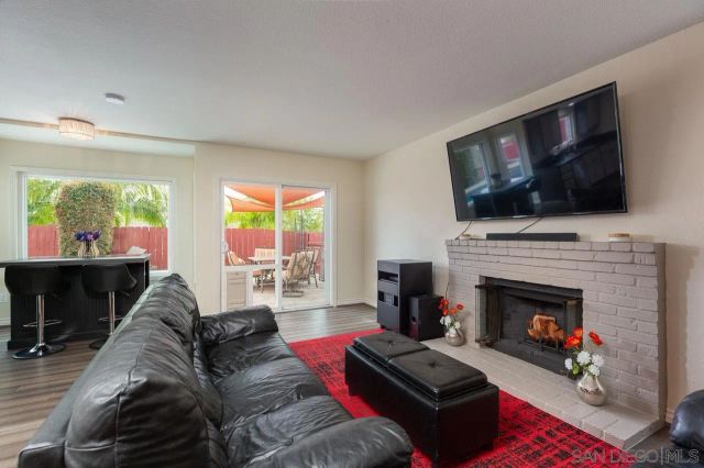 14383 La Harina Ct, San Diego, CA 92129