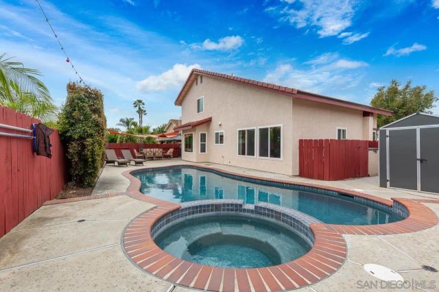 14383 La Harina Ct, San Diego, CA 92129