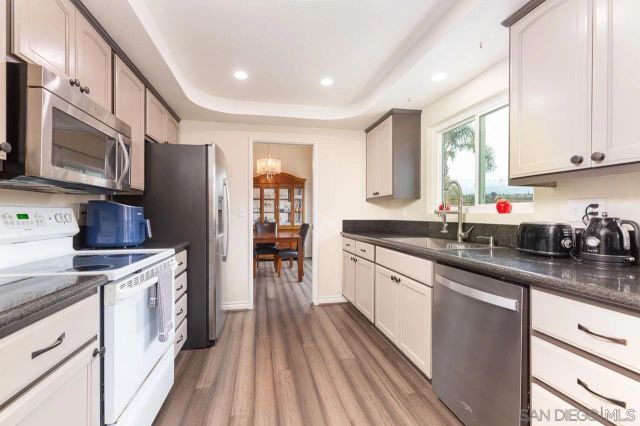 14383 La Harina Ct, San Diego, CA 92129