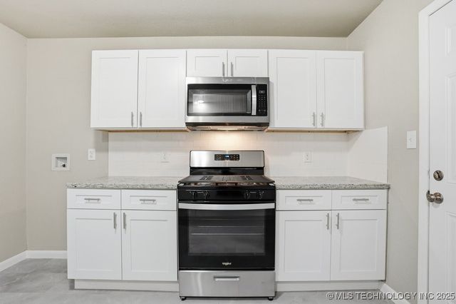 13111 E 76th Street, Owasso, OK 74055