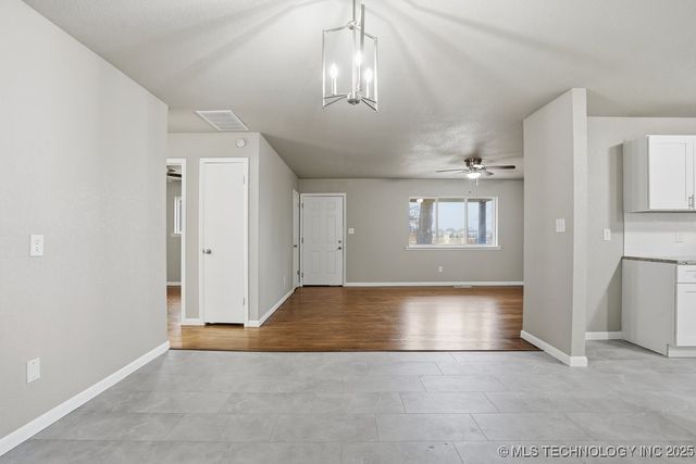 13111 E 76th Street, Owasso, OK 74055