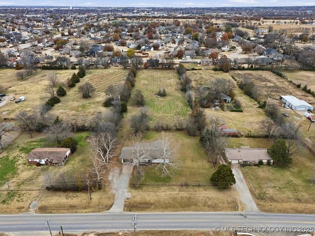 13111 E 76th Street, Owasso, OK 74055