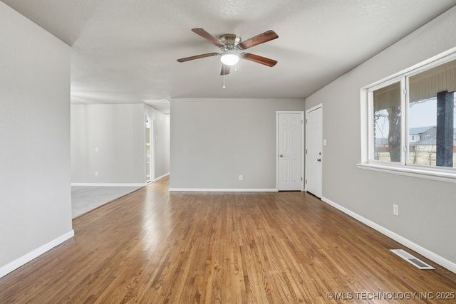 13111 E 76th Street, Owasso, OK 74055