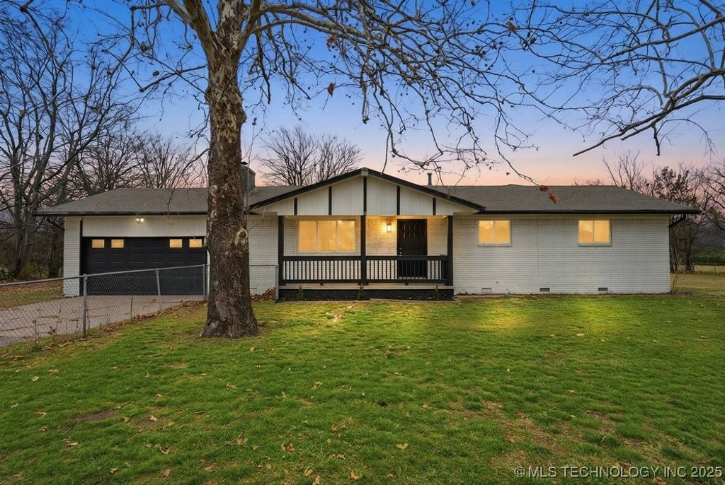 13111 E 76th Street, Owasso, OK 74055